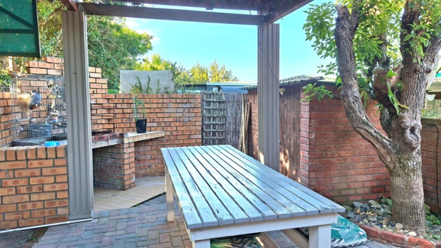 3 Bedroom Property for Sale in Glen Eden Eastern Cape